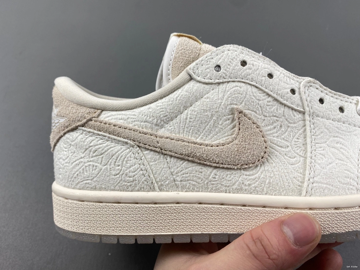 Men's - 1 Retro Paul Low OG FZ0455-200 Chris Jordan 0421